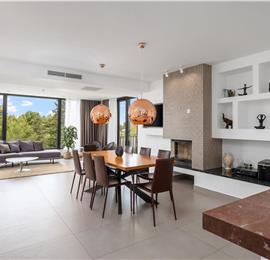 5 bedroom beachfront villa with heated pool near Omis, sleeps 9